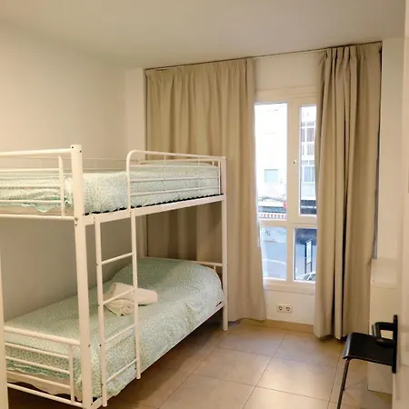 Residencia Universitaria Alboran Apartamento *