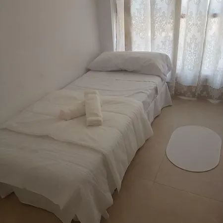 Apartamento Residencia Universitaria Alboran Málaga